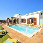 Villa Alhambra By