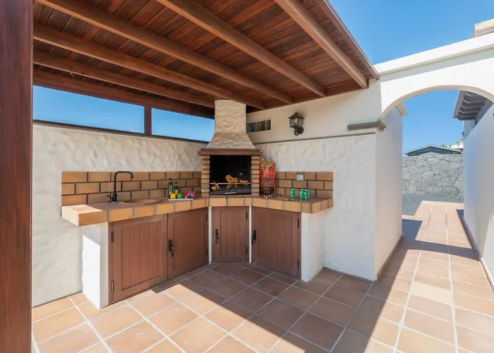 Alhambra By Villa Playa Blanca (Lanzarote)