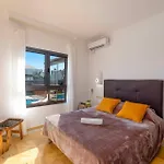 Alhambra By
