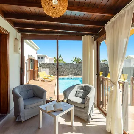 Вилла Alhambra By Коста Бланка