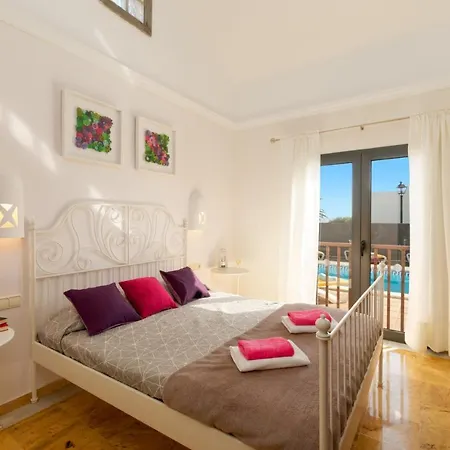 Alhambra By * بلايا بلانكا